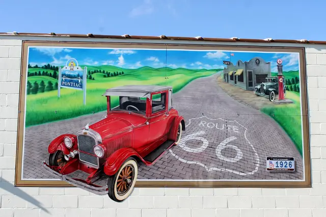 Hand-painted mural by Dongbai Murals 18